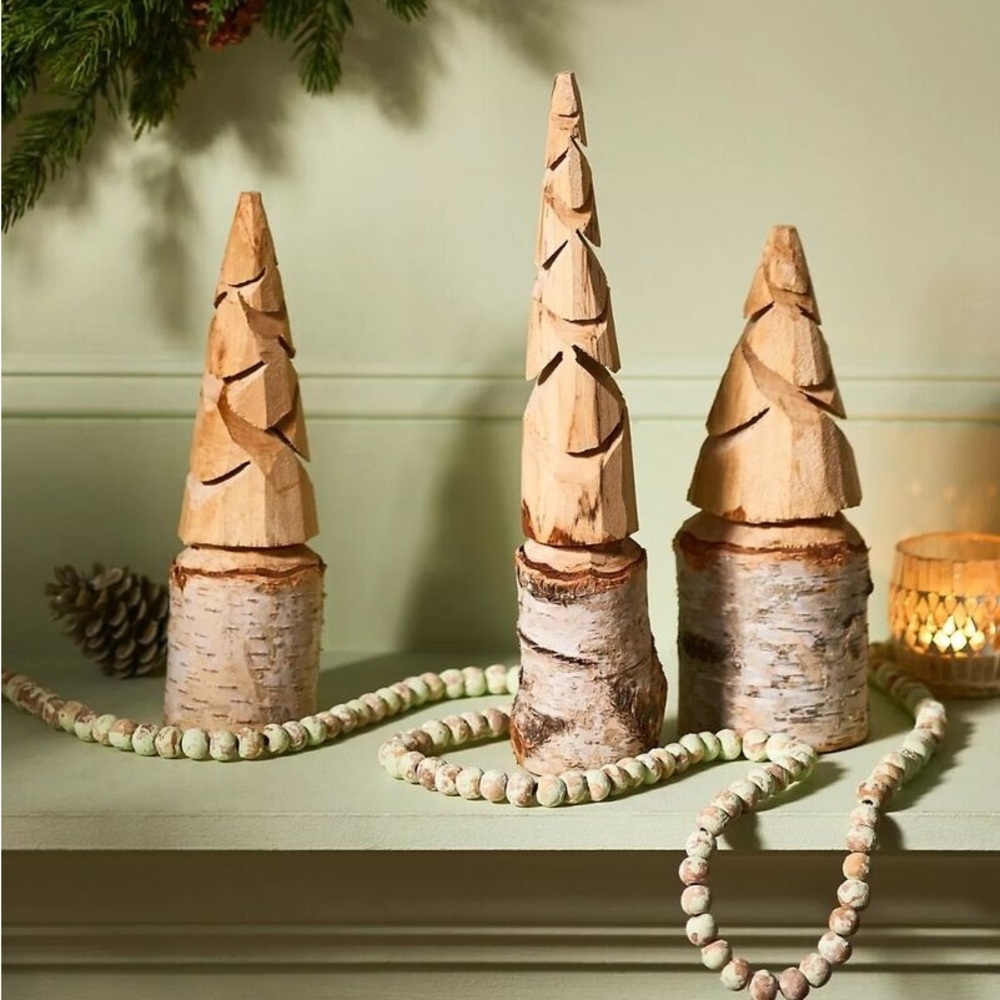 New🌟ANTHROPOLOGIE -TERRAIN
HAND CARVED BIRCH RUSTIC CABIN
CHRISTMAS TREE-L